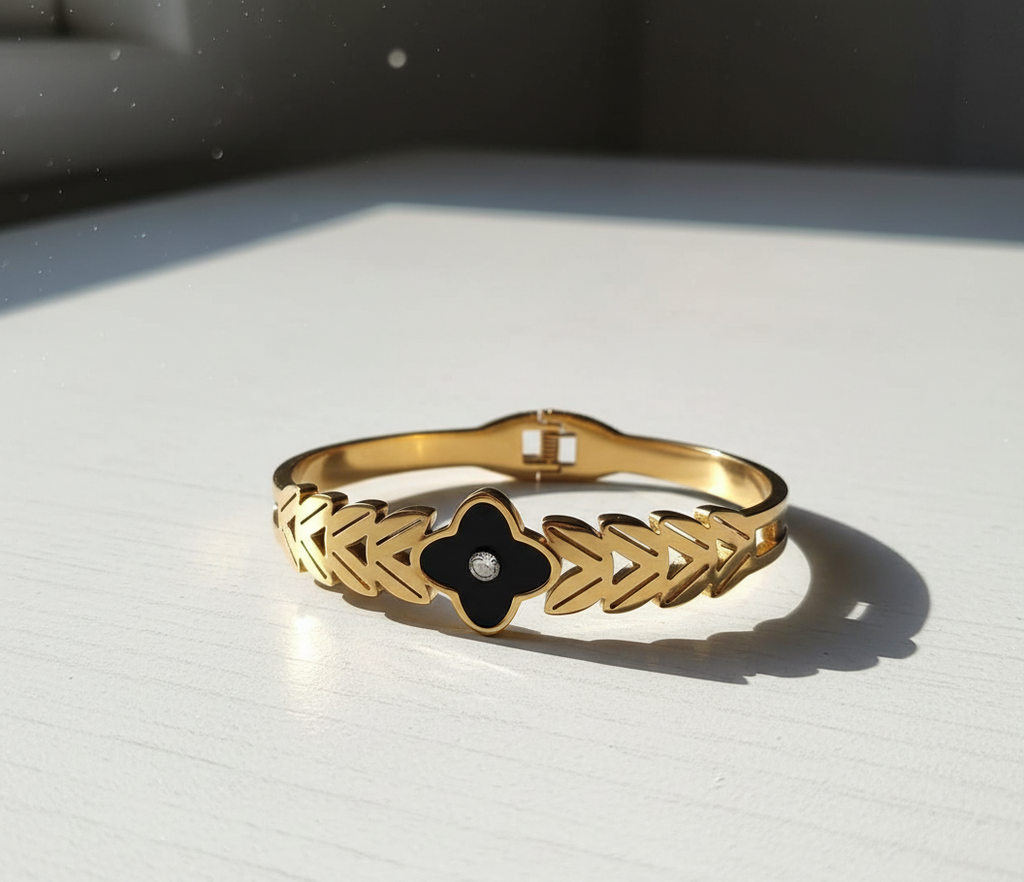 Black Petal Leaf Bangle