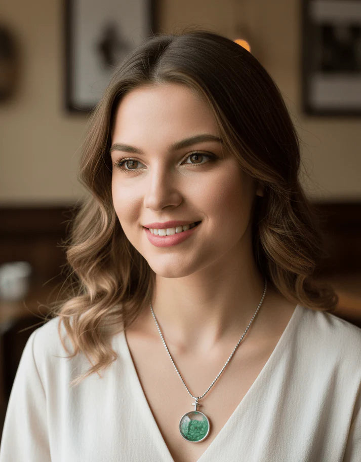 Emerald Stone Round Pendant Necklace