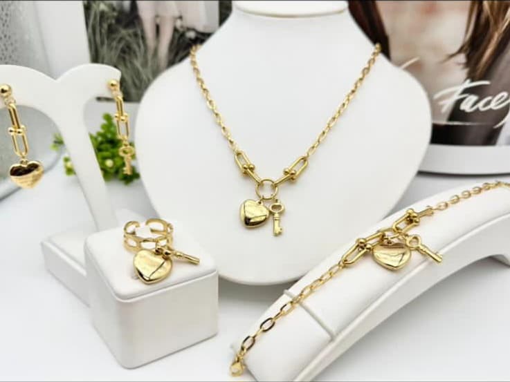 Heart Lock & Key Gold Jewellry Set