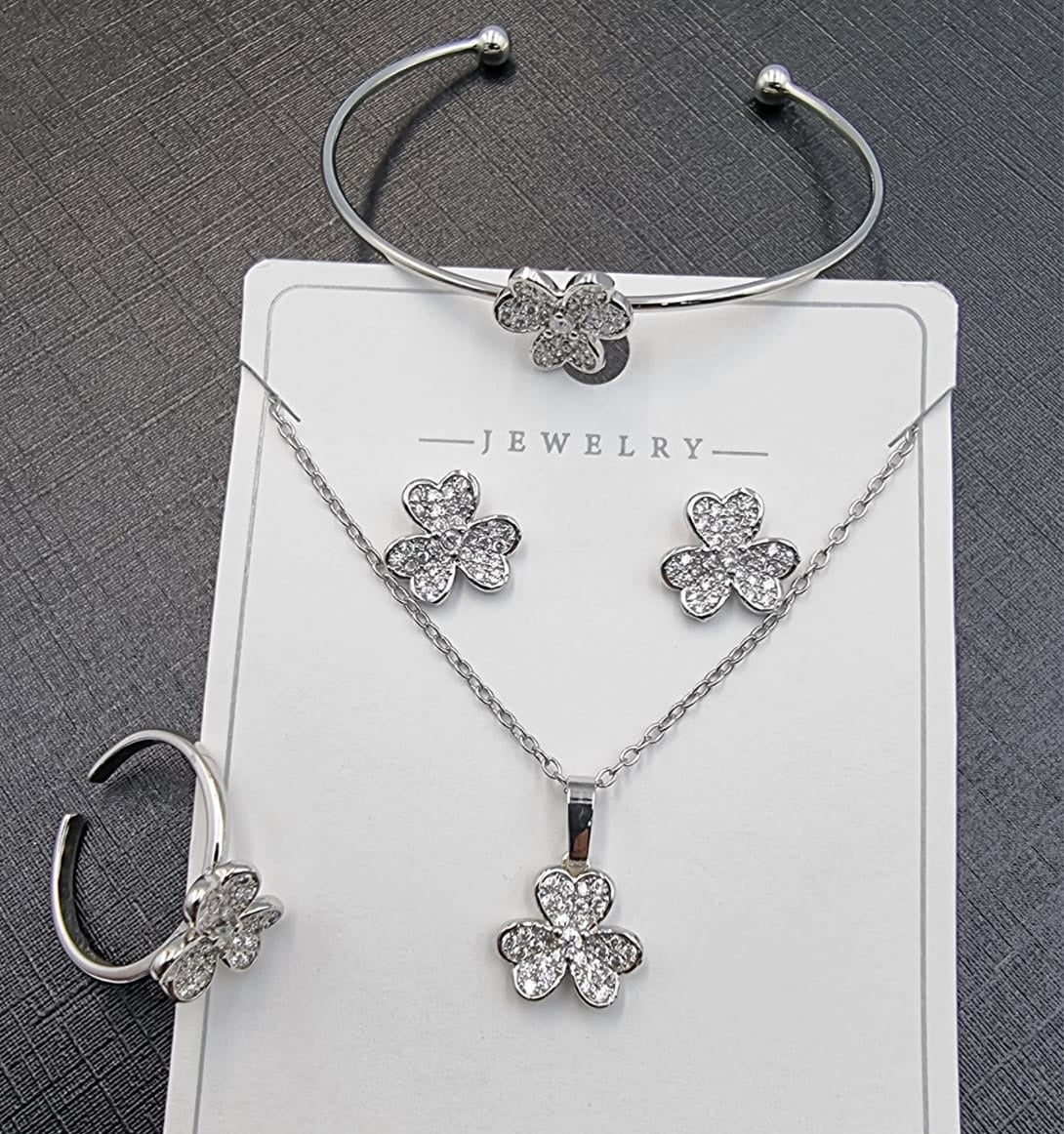 Silver Clover Crystal Jewellery Set with Bracelet