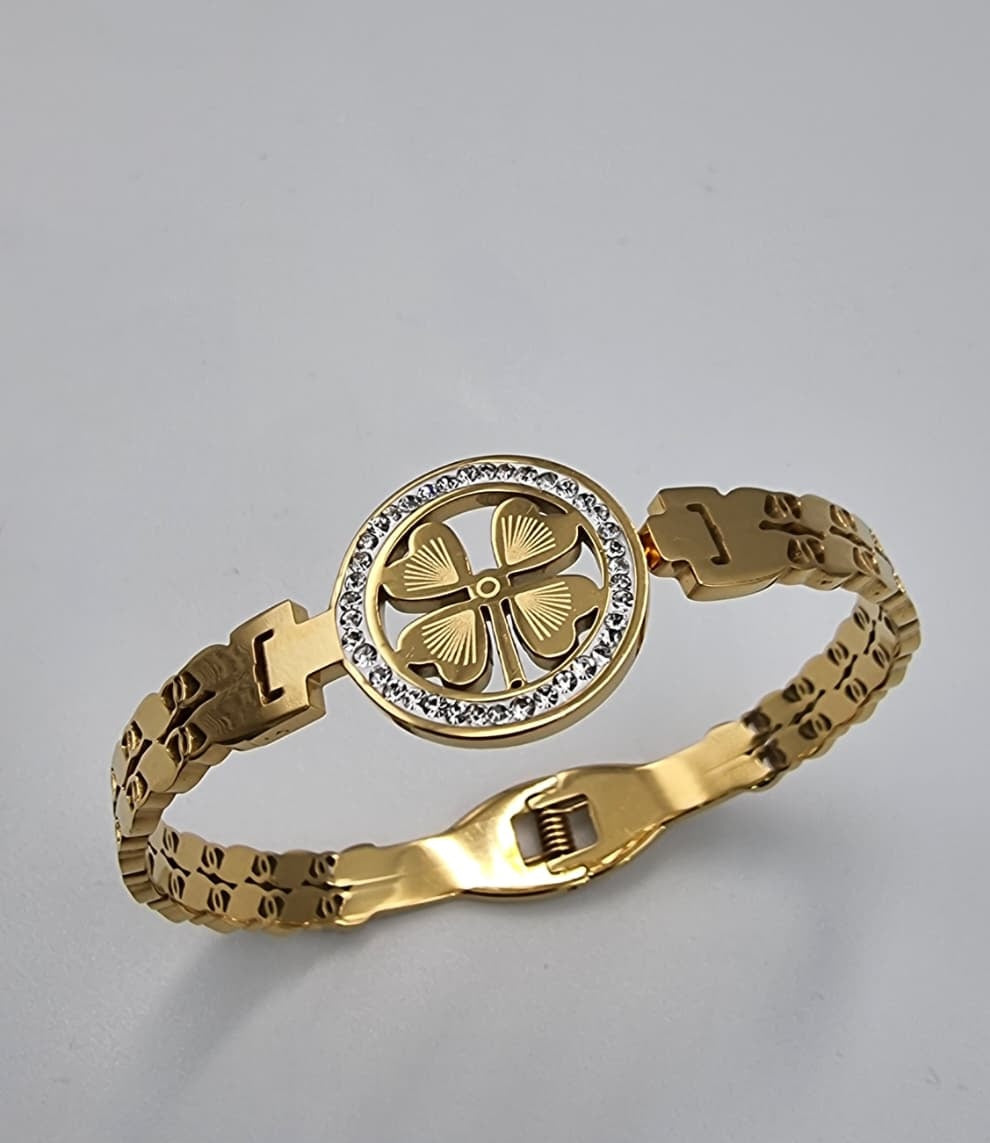Four Leaf Charm Bangle