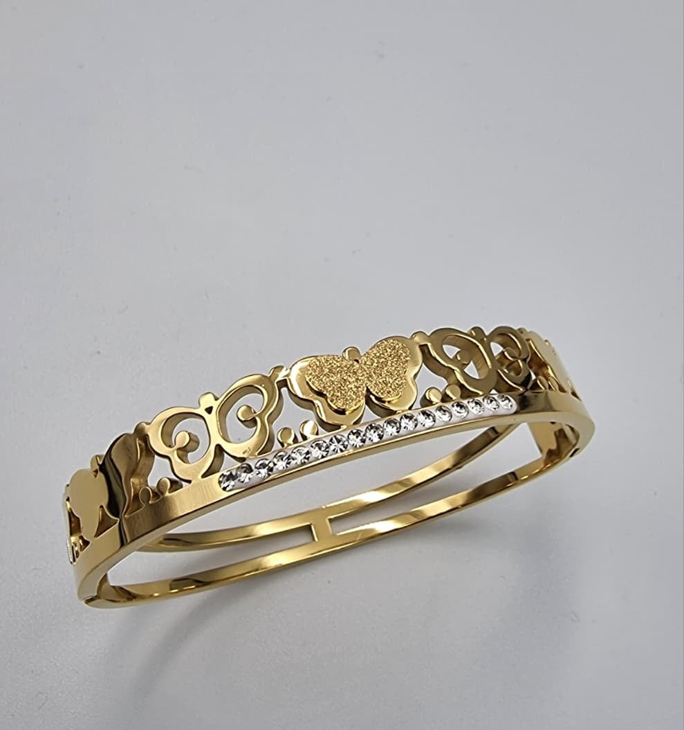 Floral Luxe Butterfly Bangle